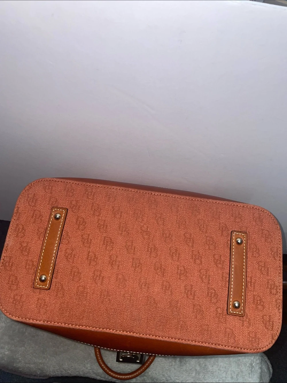 Dooney & Bourke ‘Chelsea’ Shopper